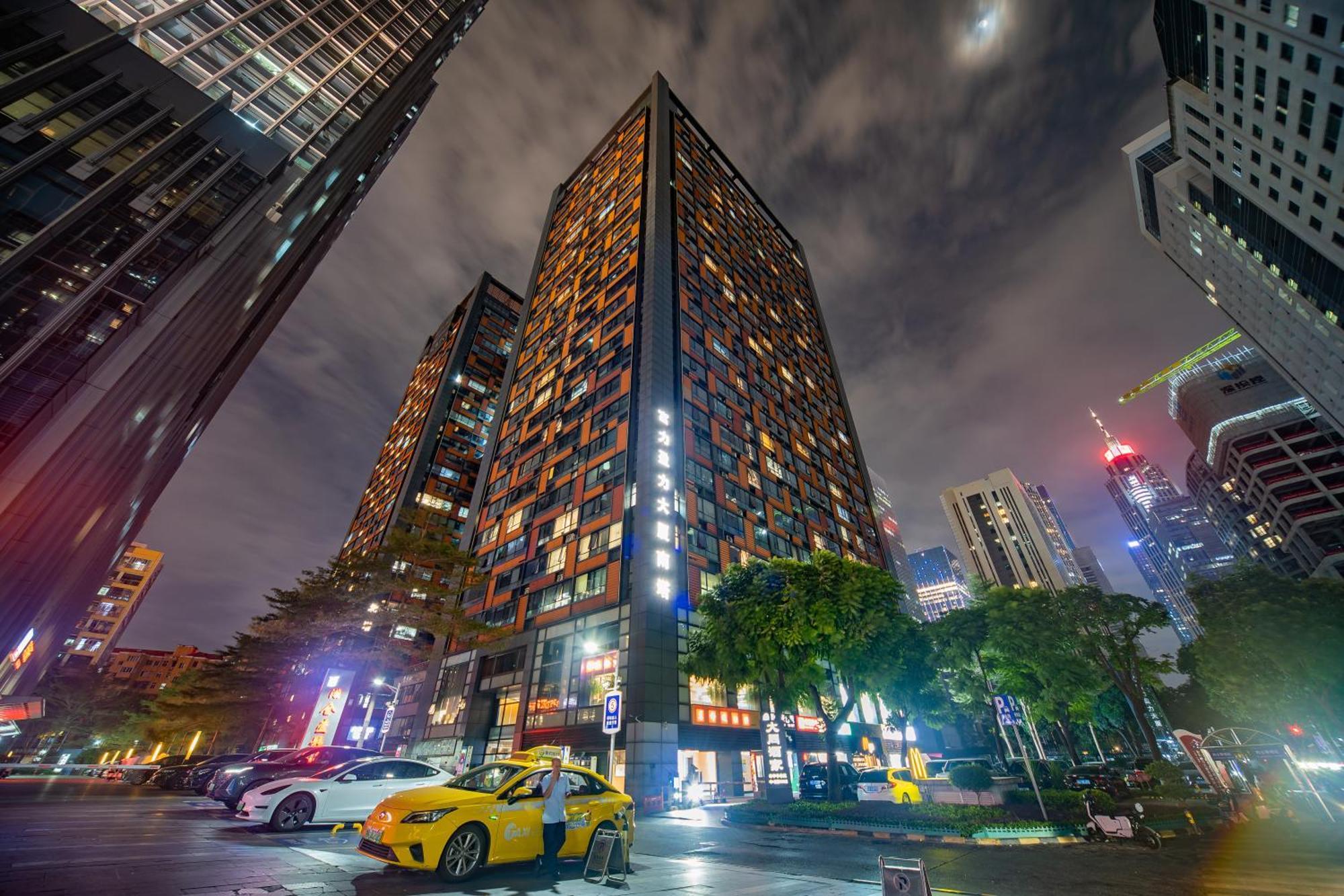 Lavande International Aparthotel Us Consulate General Guangzhou Zhujiang New Town Metro Branch - Free Shuttle Bus To Canton Fair Complex During Canton Fair Period & Free Vpn Internet Access Exterior photo