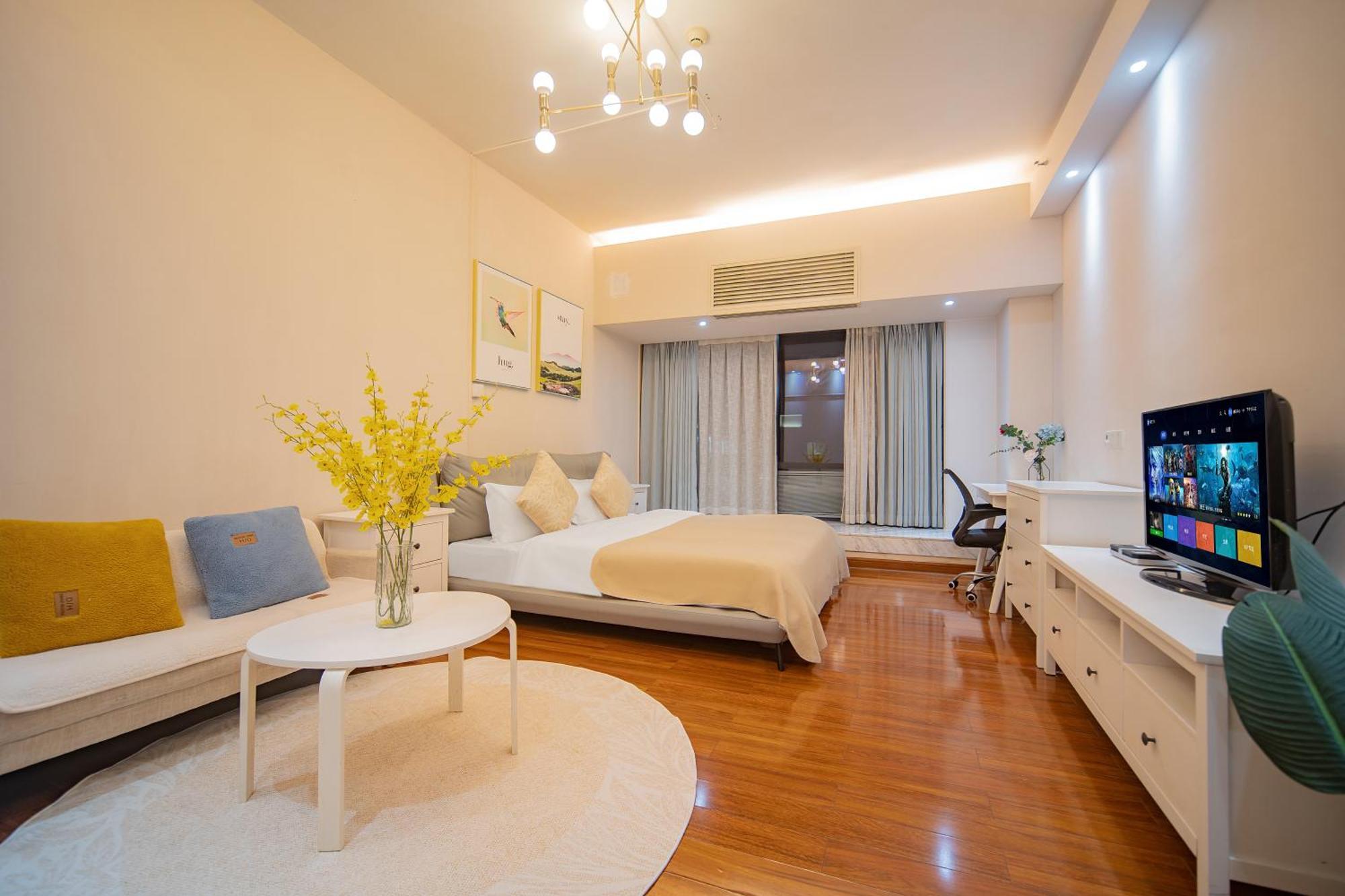 Lavande International Aparthotel Us Consulate General Guangzhou Zhujiang New Town Metro Branch - Free Shuttle Bus To Canton Fair Complex During Canton Fair Period & Free Vpn Internet Access Exterior photo