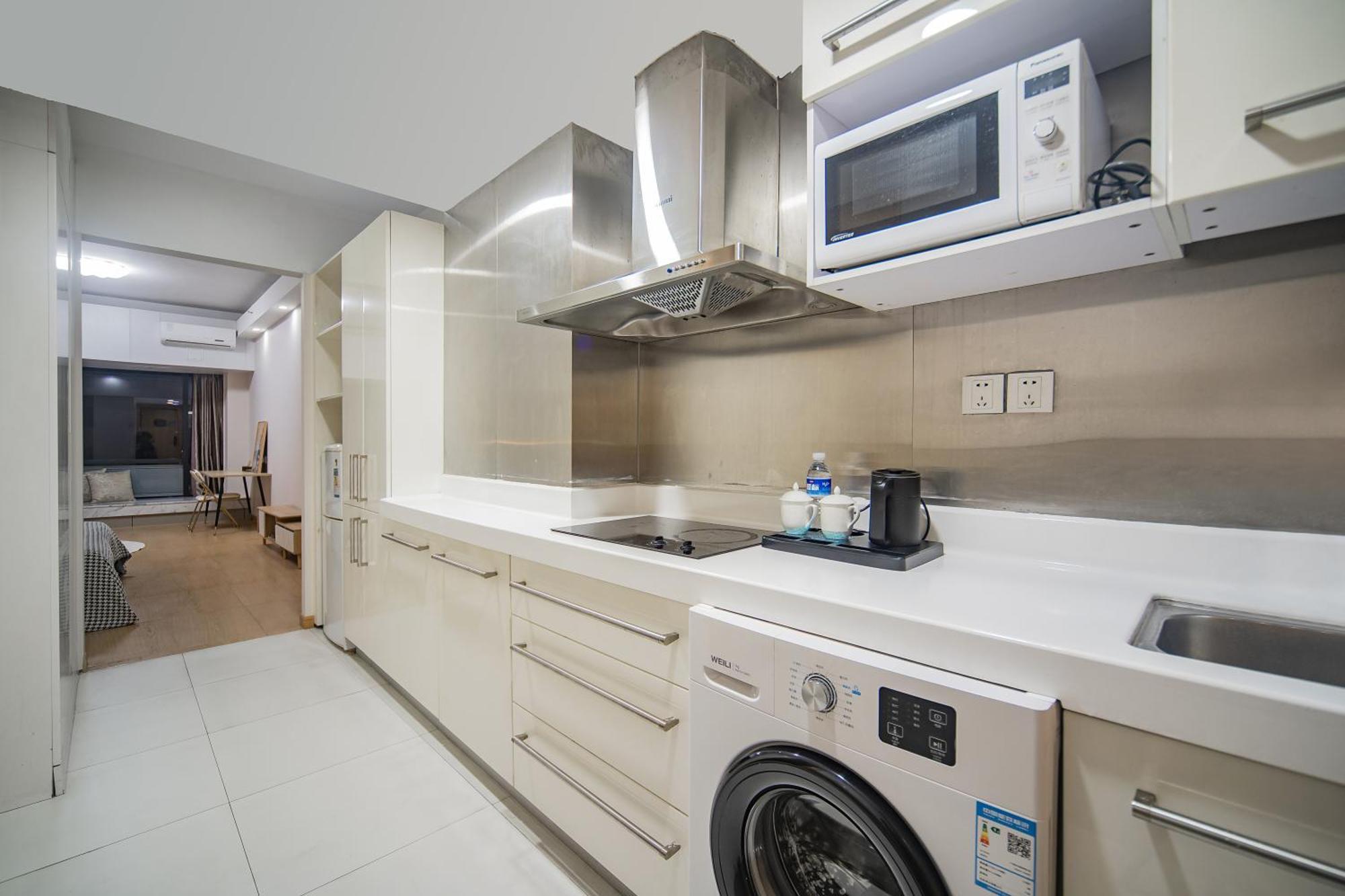 Lavande International Aparthotel Us Consulate General Guangzhou Zhujiang New Town Metro Branch - Free Shuttle Bus To Canton Fair Complex During Canton Fair Period & Free Vpn Internet Access Exterior photo