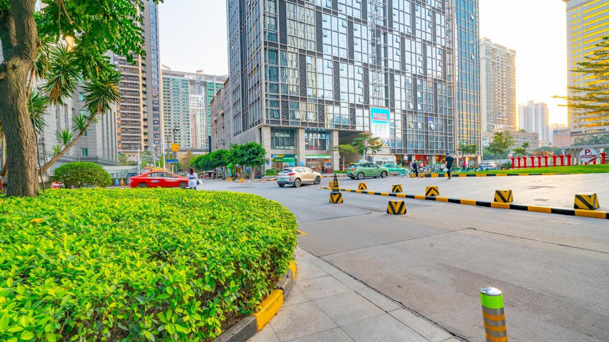Lavande International Aparthotel Us Consulate General Guangzhou Zhujiang New Town Metro Branch - Free Shuttle Bus To Canton Fair Complex During Canton Fair Period & Free Vpn Internet Access Exterior photo